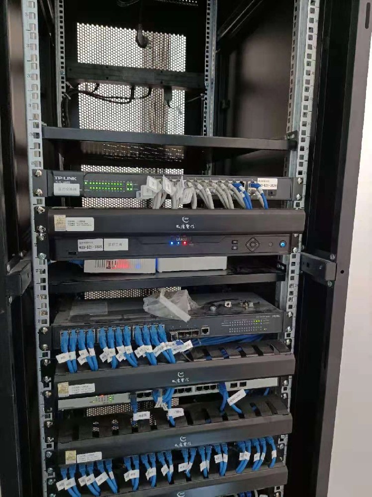 瑞爾集團成都弱電監控勞務(wù)施工安裝調試